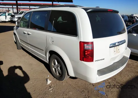 2010 Dodge Grand Caravan Sxt z USA, uszkodzony, nr VIN 2D4RN5D18AR144270